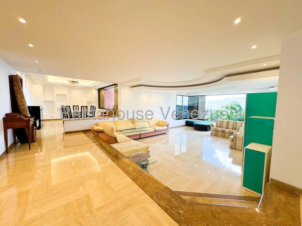 Exclusivo Apartamento En Lomas De San Roman , 3 Hab , 5 Baños , 270 Metros , Edificio Con Piscina , Canchas Deportivas ,ubicación Y Vista Espectacular (abstenerse Asesores Inmobiliarios)26-17479 - Foto 2