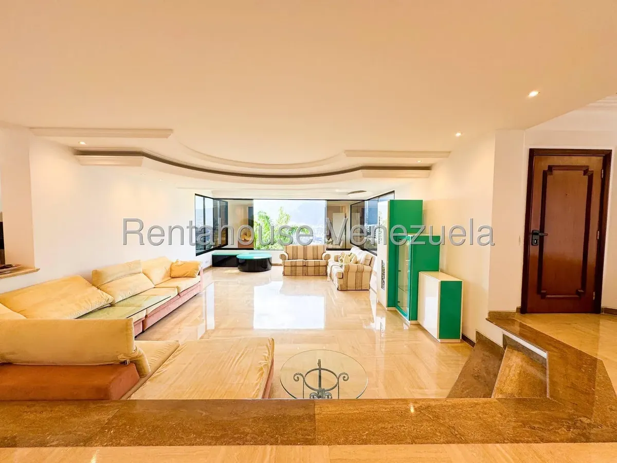 Exclusivo Apartamento En Lomas De San Roman , 3 Hab , 5 Baños , 270 Metros , Edificio Con Piscina , Canchas Deportivas ,ubicación Y Vista Espectacular (abstenerse Asesores Inmobiliarios)26-17479 - Foto 4