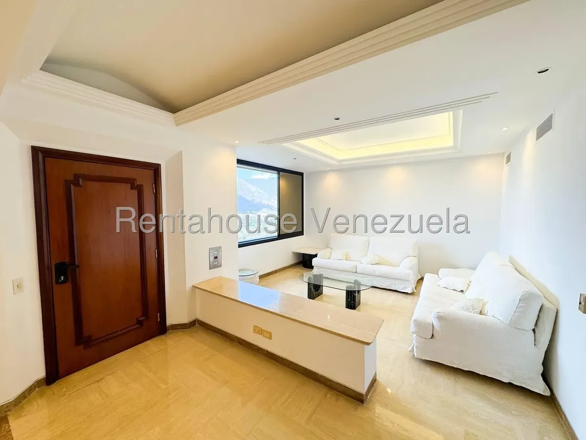 Exclusivo Apartamento En Lomas De San Roman , 3 Hab , 5 Baños , 270 Metros , Edificio Con Piscina , Canchas Deportivas ,ubicación Y Vista Espectacular (abstenerse Asesores Inmobiliarios)26-17479 - Foto 8