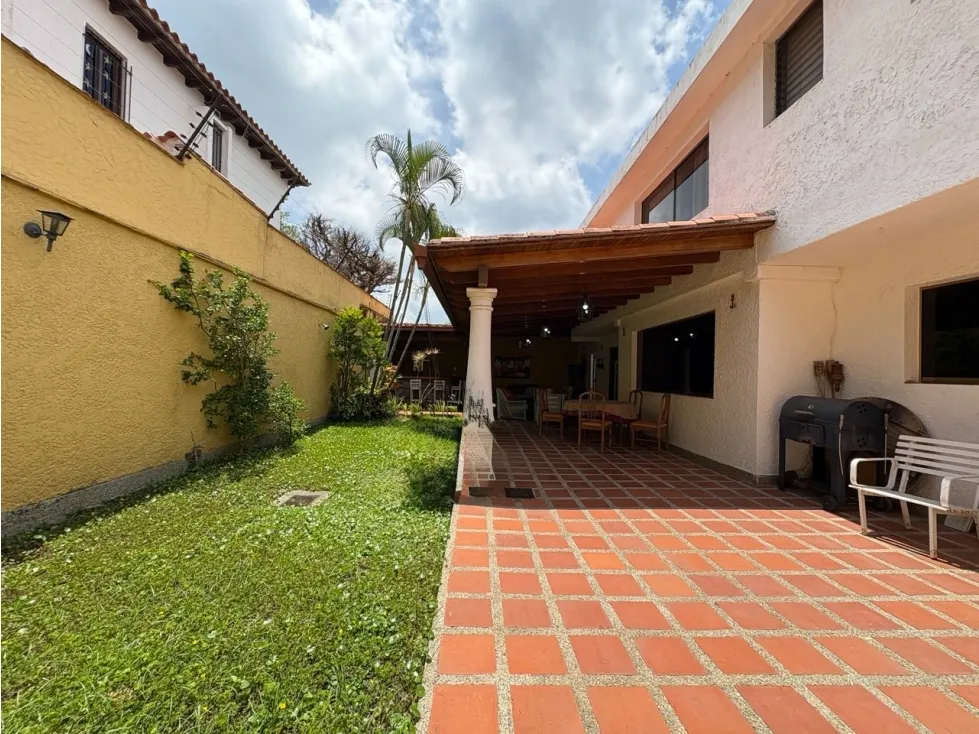 Casa En Venta Urb Lomas De La Lagunita El Hatillo