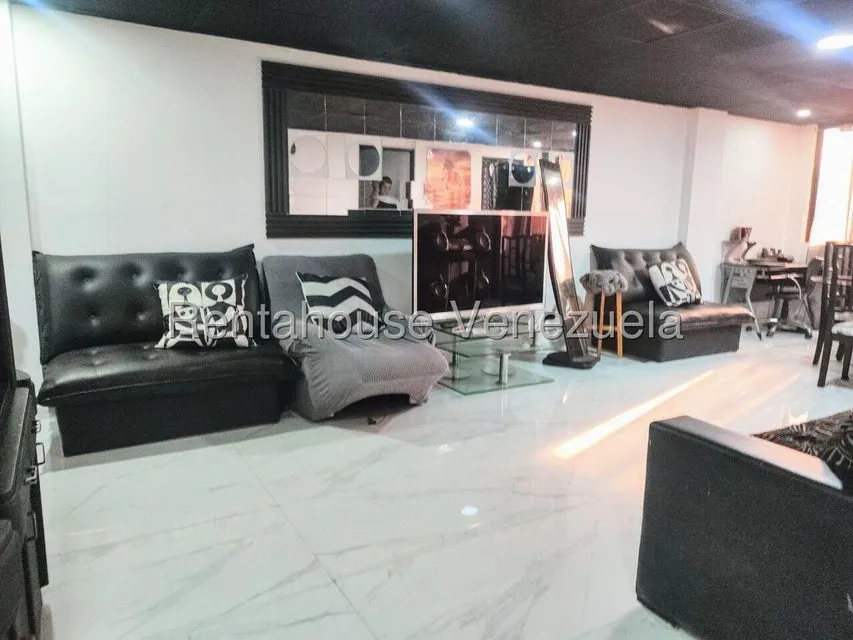 Apartamento En Venta En El Marqués/ Hr 26-14122 - Foto 2